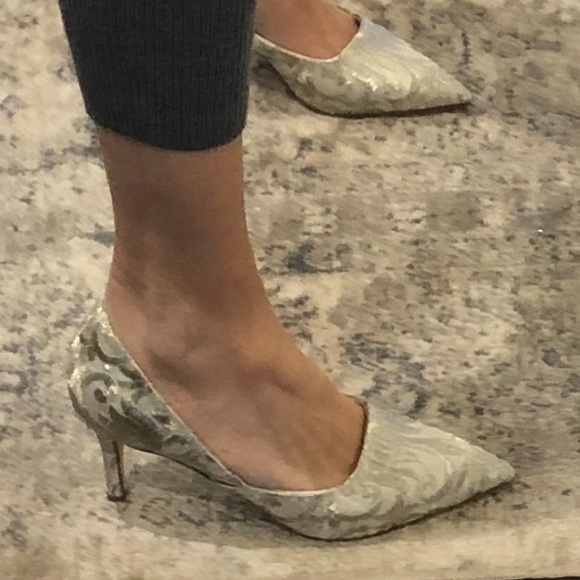 Something Bleu Erika Classic Pump NWT - Picture 7 of 9